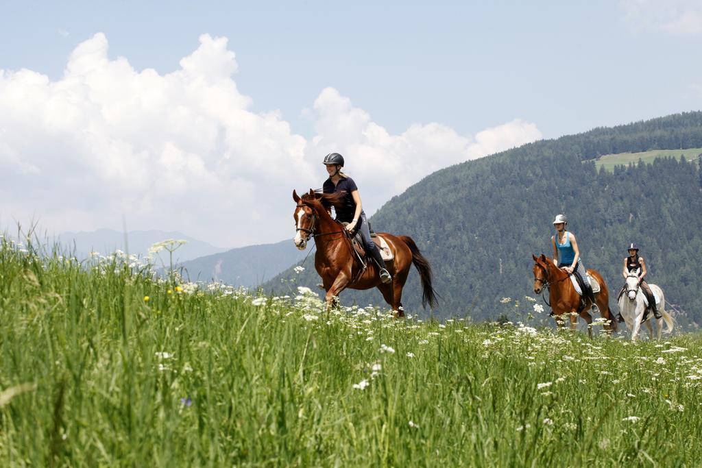 Landhotel Tharerwirt Olang Buitenkant foto