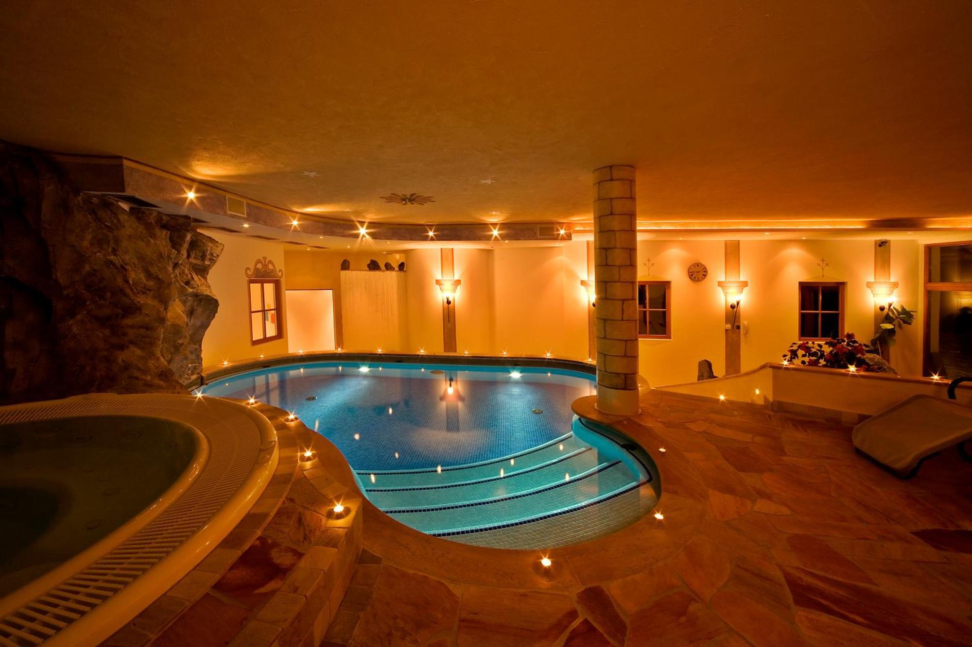 Landhotel Tharerwirt Olang Buitenkant foto