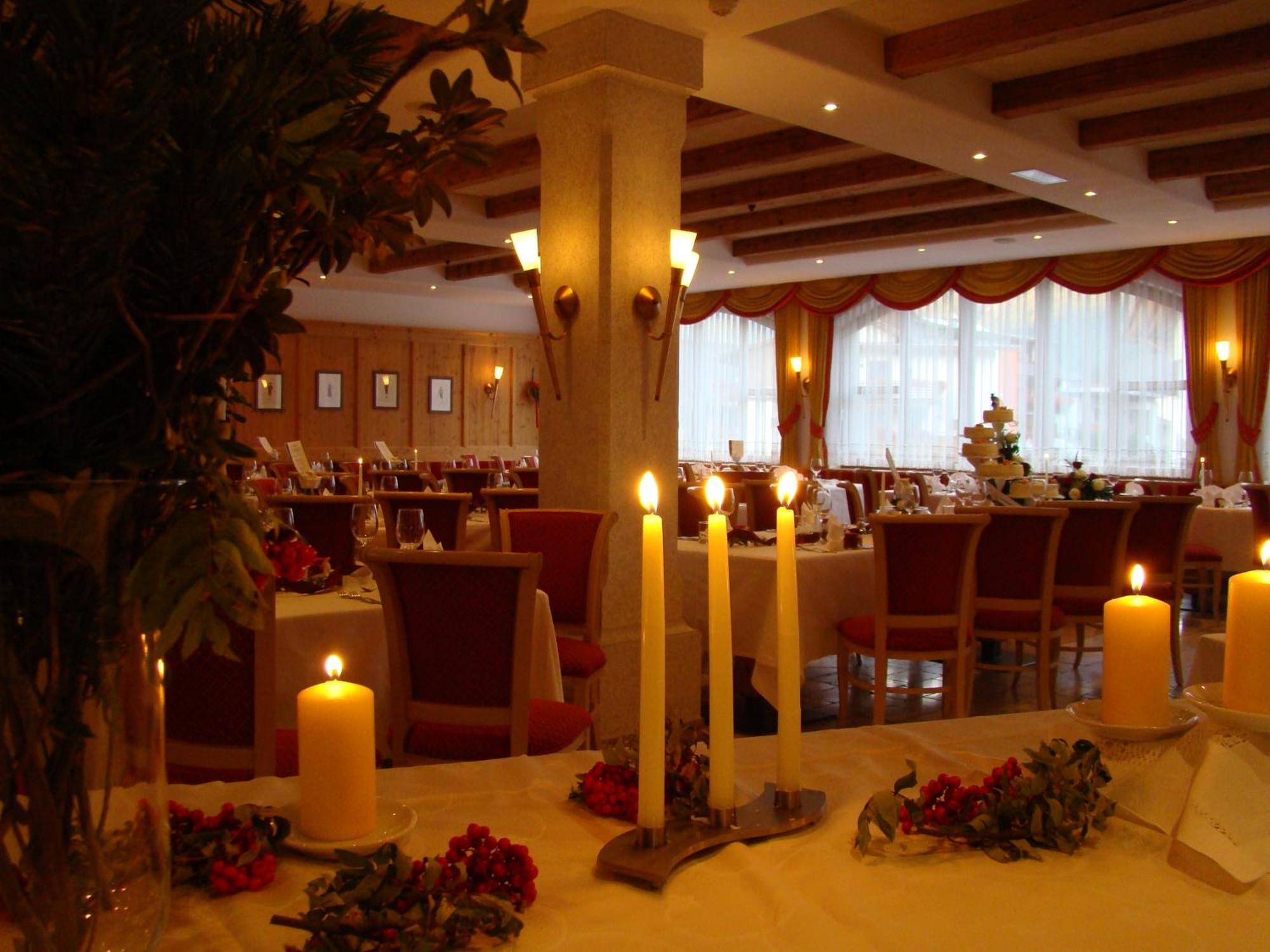 Landhotel Tharerwirt Olang Buitenkant foto