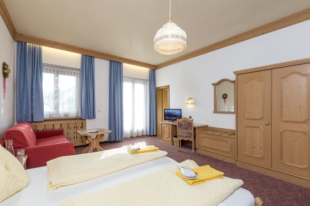 Landhotel Tharerwirt Olang Buitenkant foto